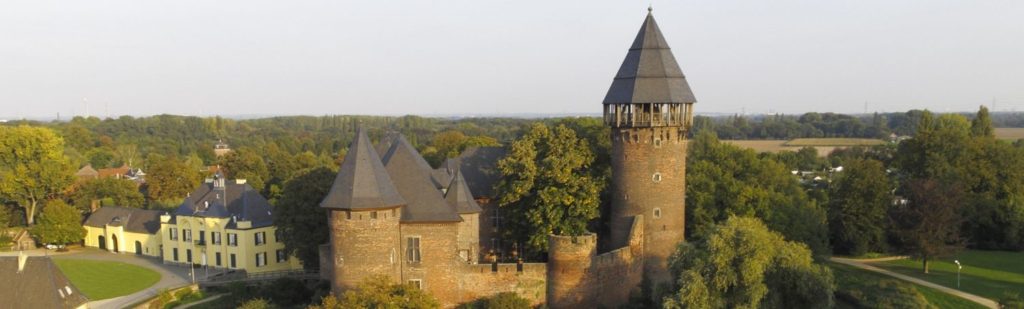 Burg Linn von oben