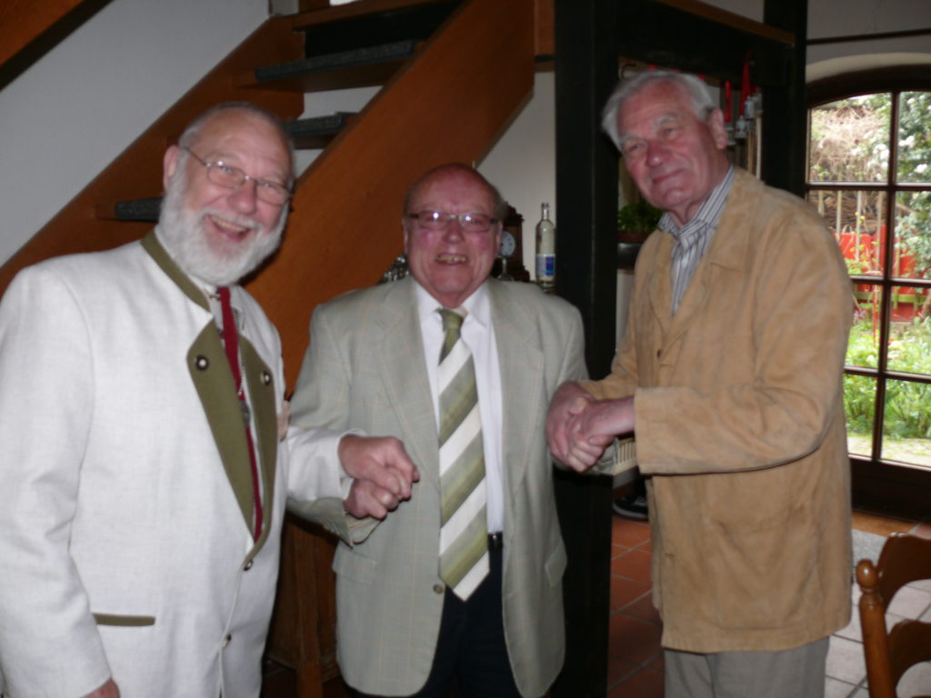 Gerd Staudacher (Mitte) wurde 80 Jahre